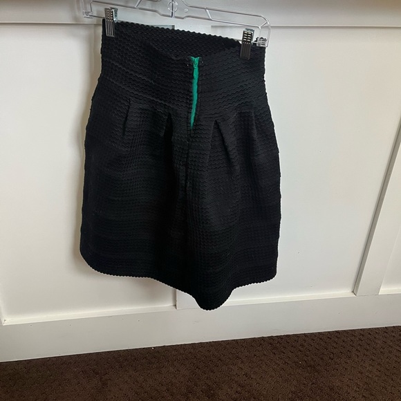 Anthropologie high waisted skirt-size m/l - Picture 2 of 3